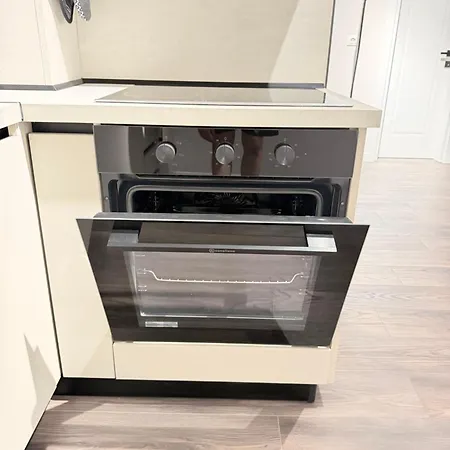 Nicol Apartament Tirana