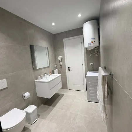 Nicol Apartament Tirana